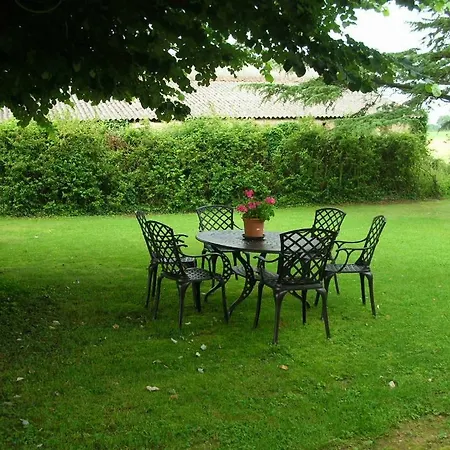 La Ribotiere Гостевой дом *