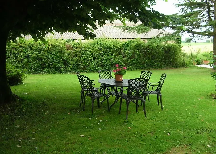 La Ribotiere Гостевой дом *