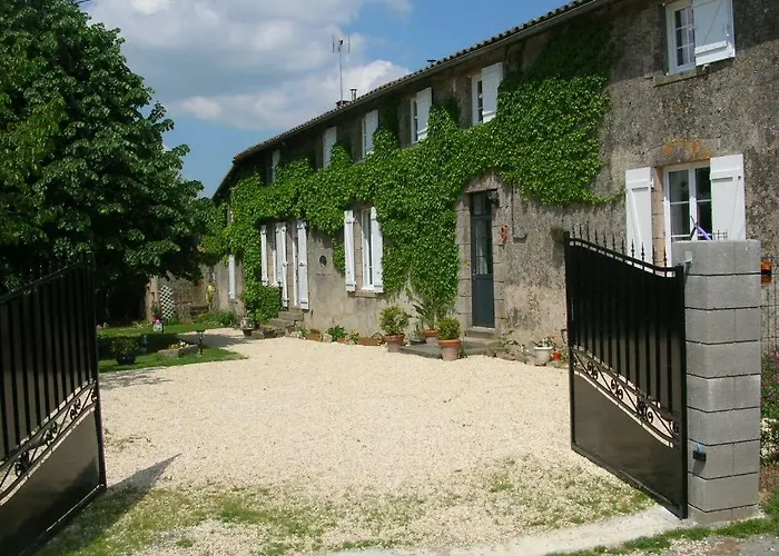 La Ribotiere Гостевой дом *